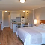 The Waterfront Suites And Marina