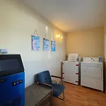 Diplomat Motel