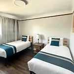 Downtown 2B1B Private Suite