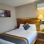 Harbour Light Motel