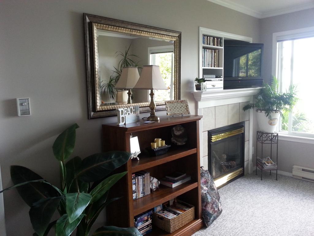 Hammond Bay Oceanside Guest house Nanaimo