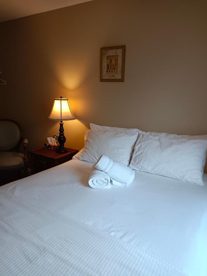 Painted Turtle Hostel Nanaimo