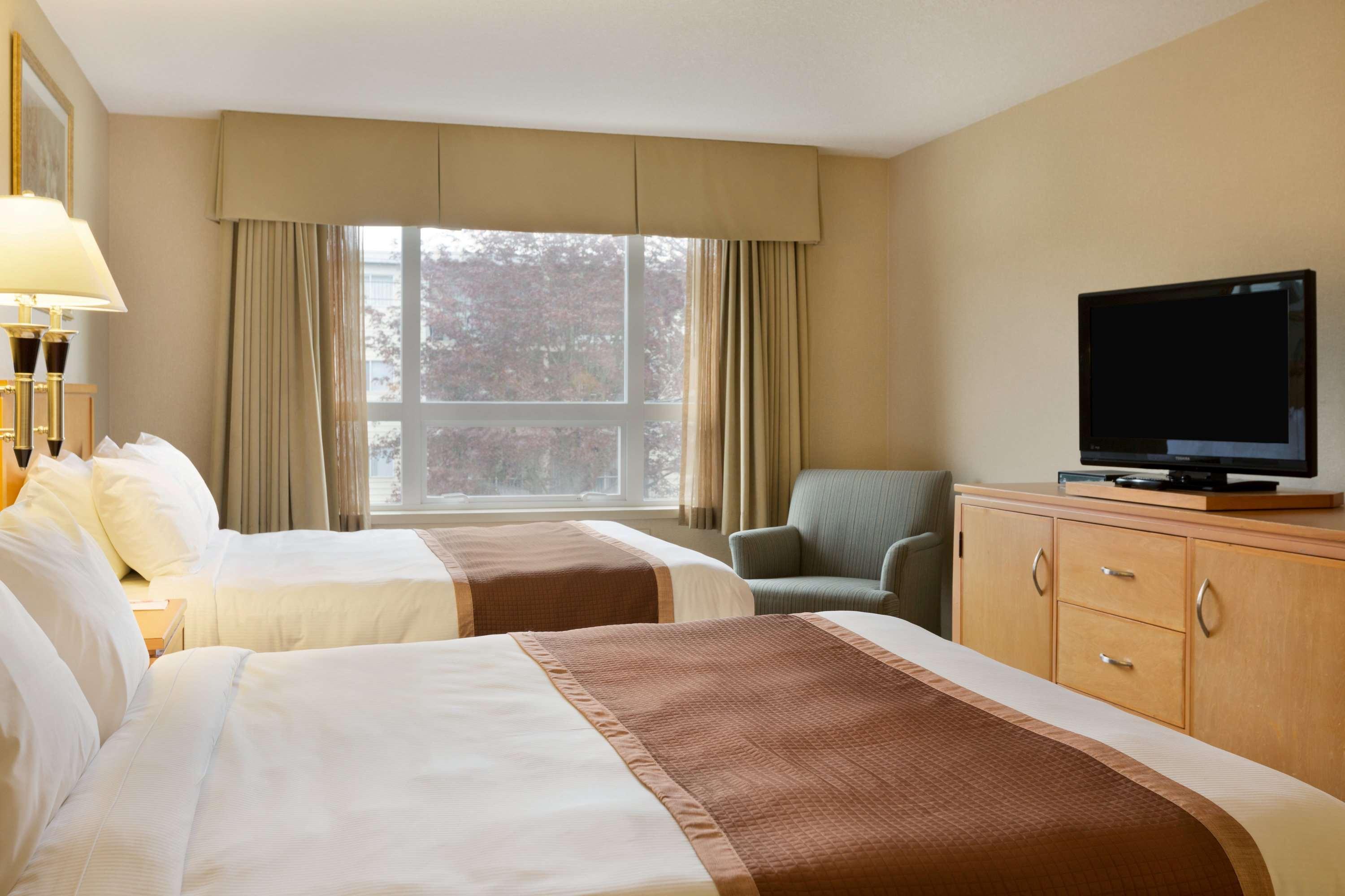 Ramada By Wyndham