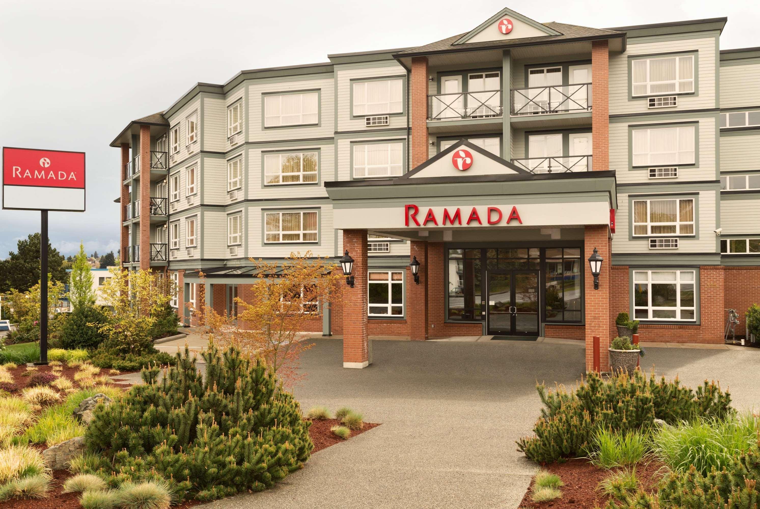 Ramada By Wyndham Hotel 3*