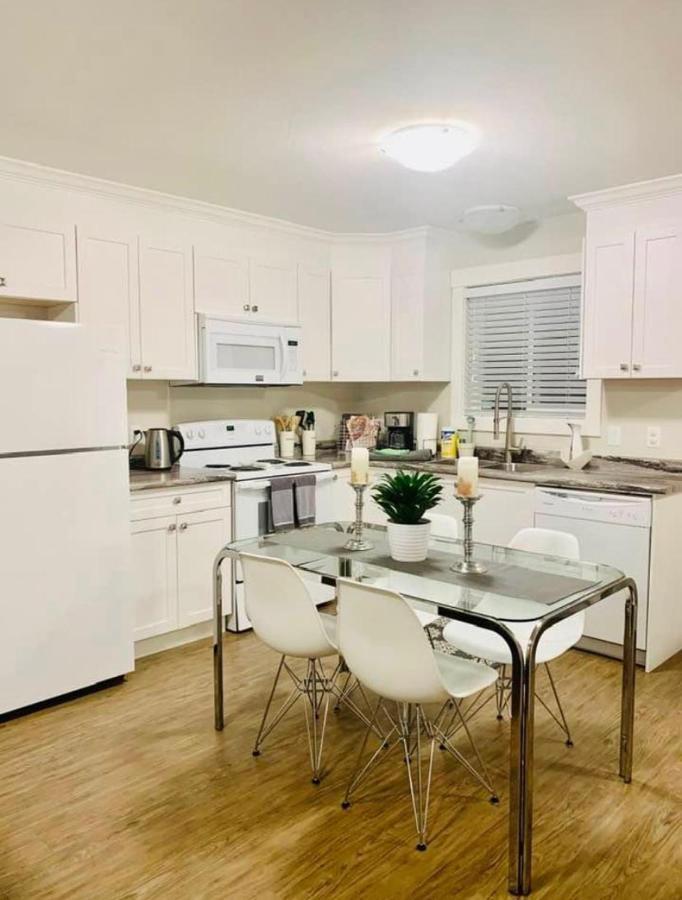 A Cozy Family Get Away In South Holiday home Nanaimo