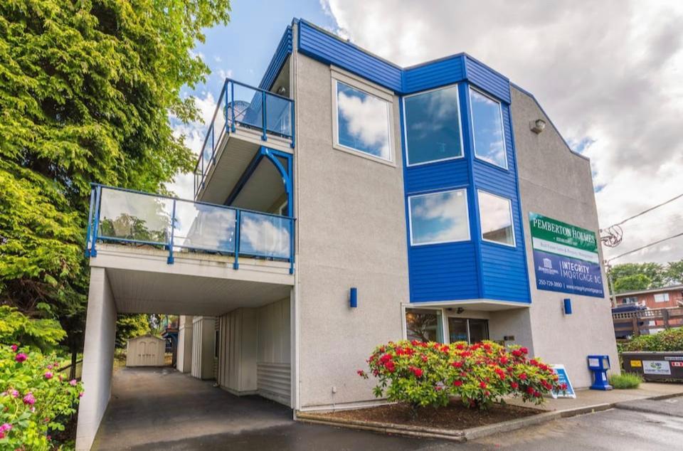 Luxury Penthouse Downtown Apartment Nanaimo