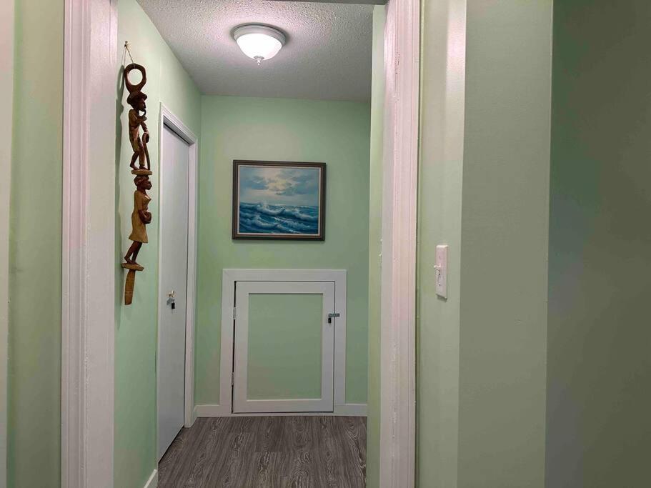 Countryroad Cozy 2 Bedrooms Basement Suite1 Nanaimo