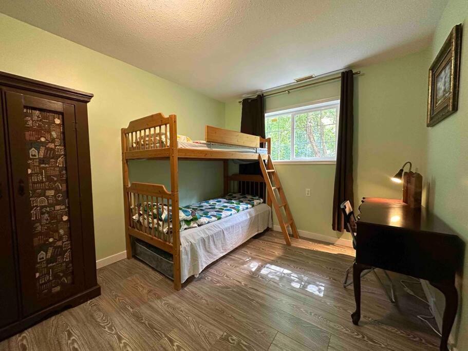 Apartment Countryroad Cozy 2 Bedrooms Basement Suite1 Nanaimo