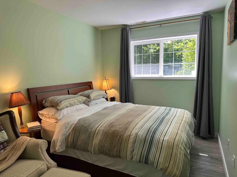 Countryroad Cozy 2 Bedrooms Basement Suite1