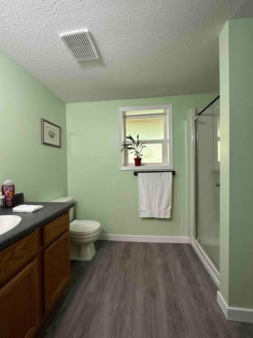 Apartment Countryroad Cozy 2 Bedrooms Basement Suite1 Nanaimo