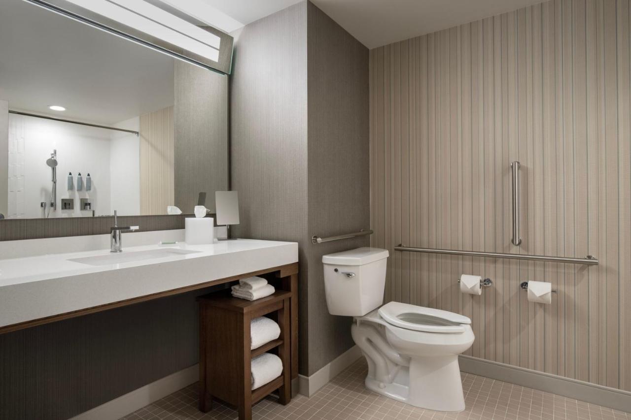 Hotel Courtyard By Marriott *