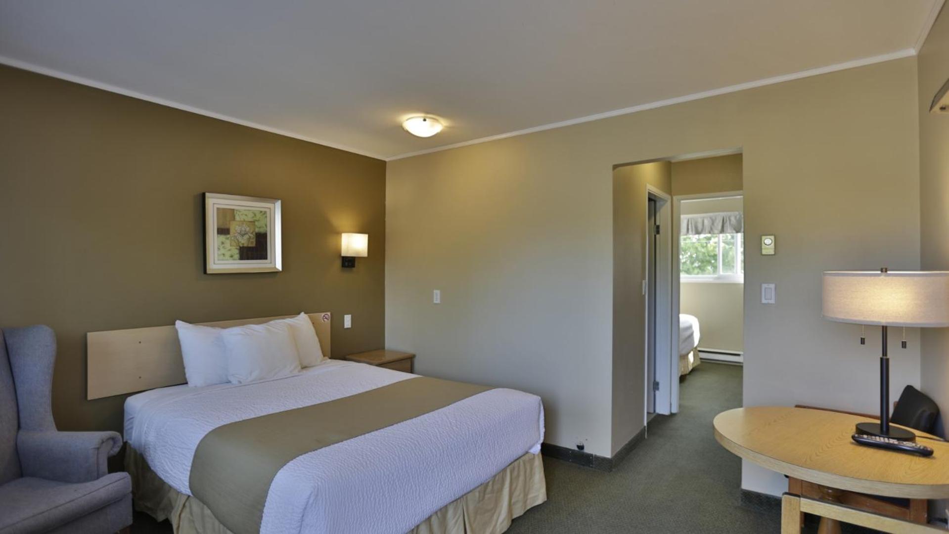 Diplomat Motel 2*