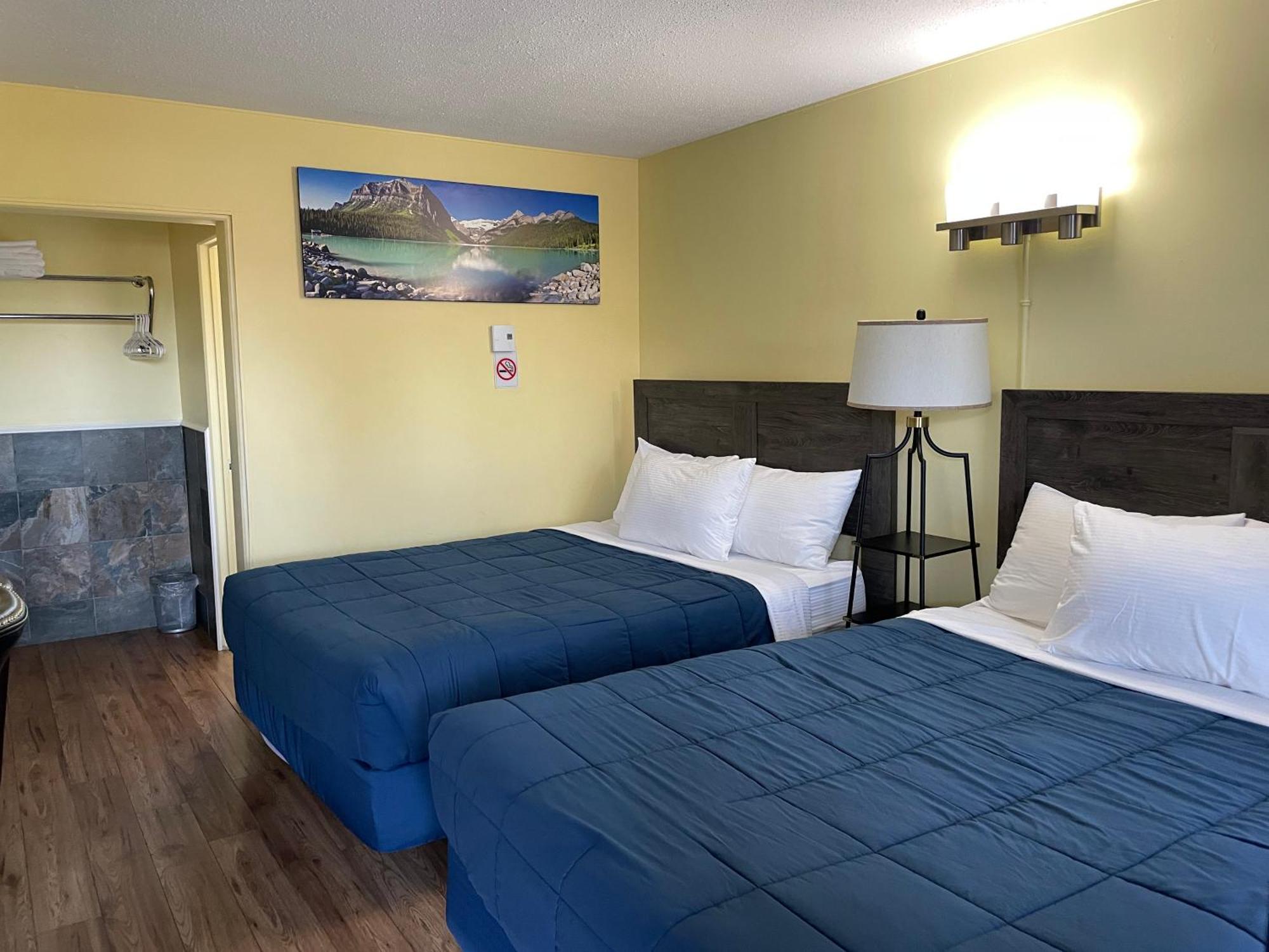 Port-o-call Motel 2*