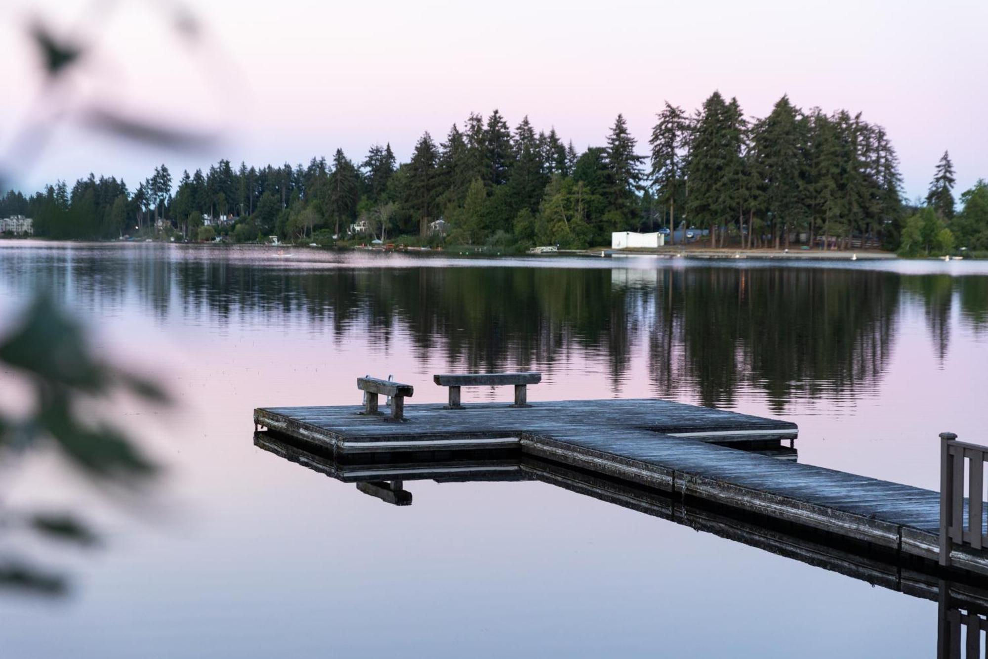 On Long 3* Nanaimo