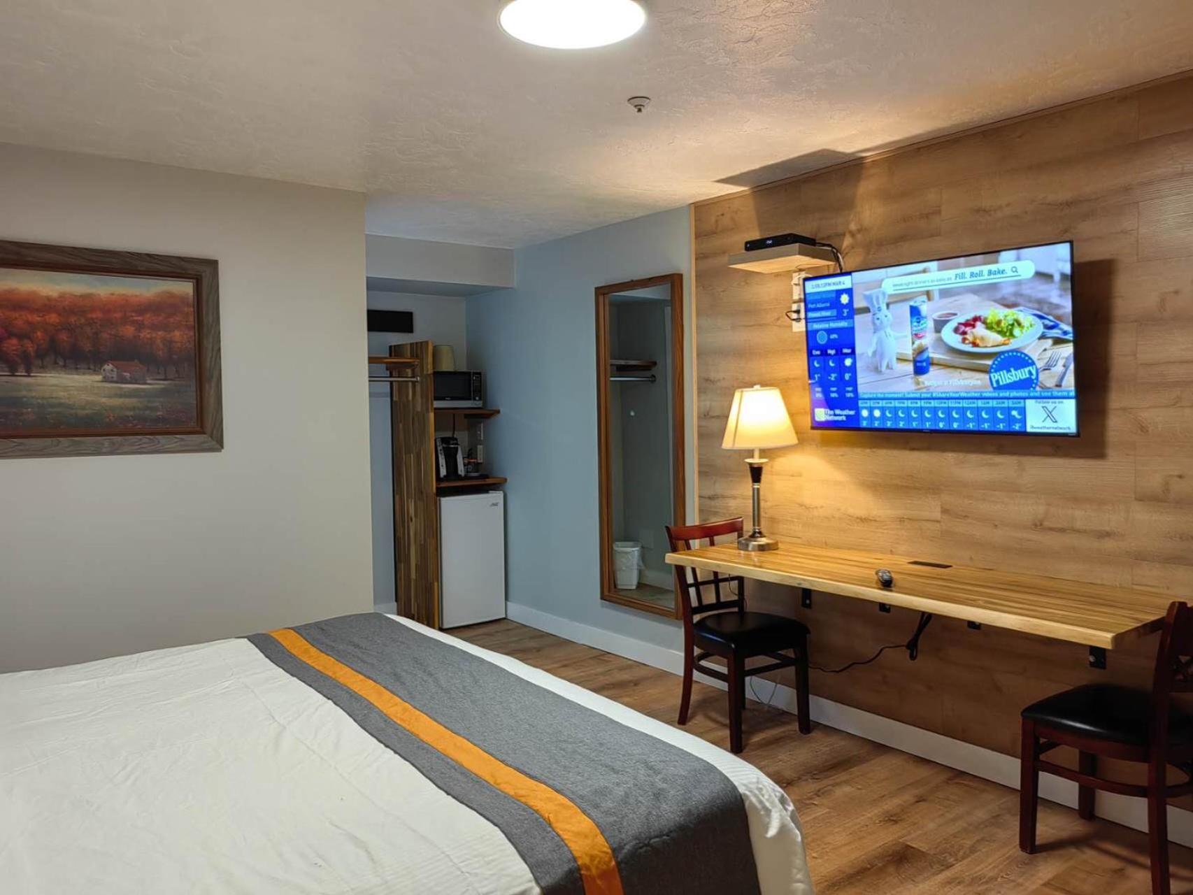 Harbour Light Motel 2*