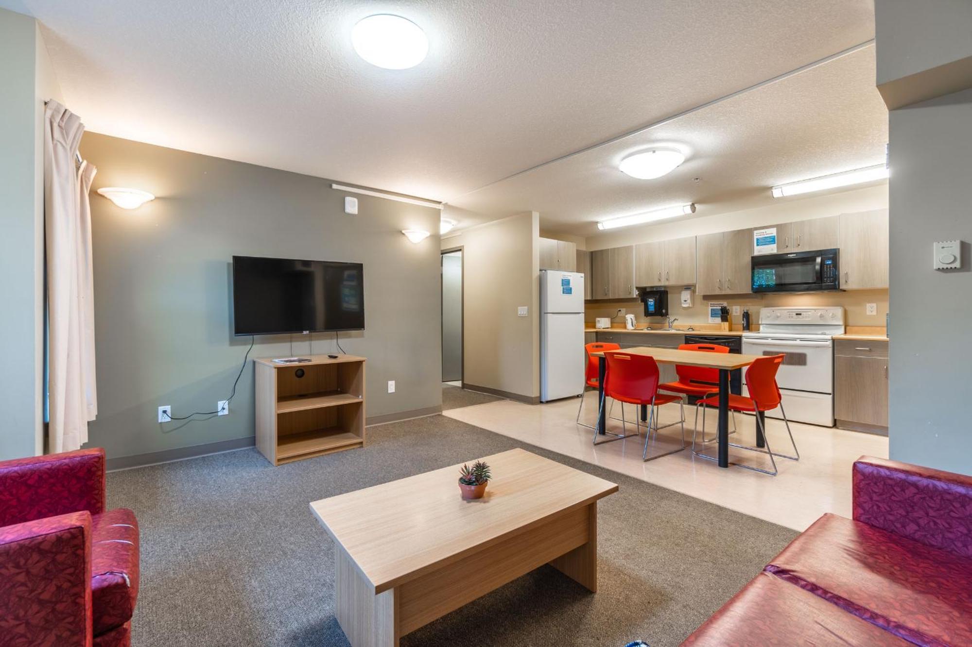 Vancouver Island Residences Hostel *