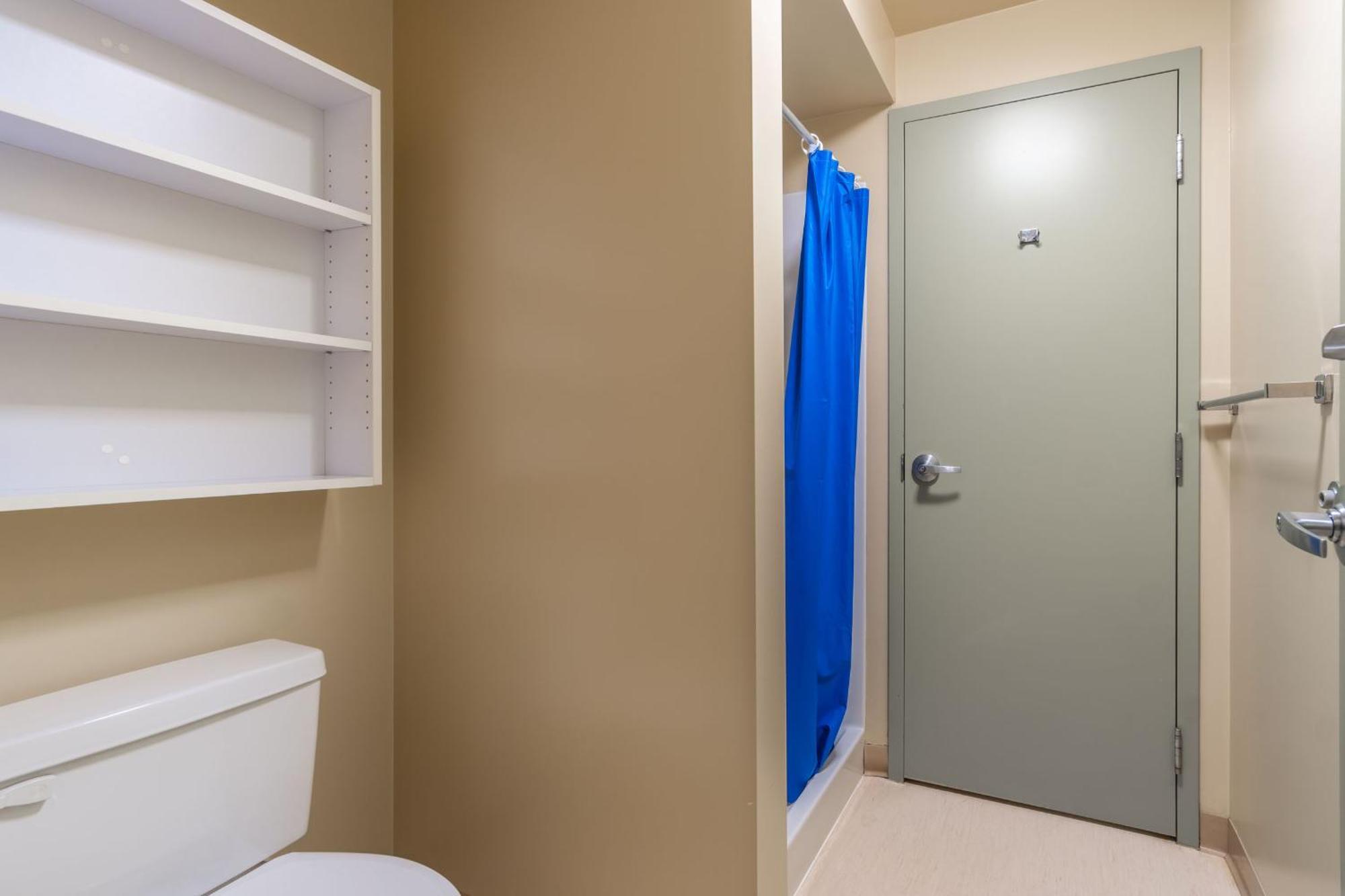 Hostel Vancouver Island Residences *