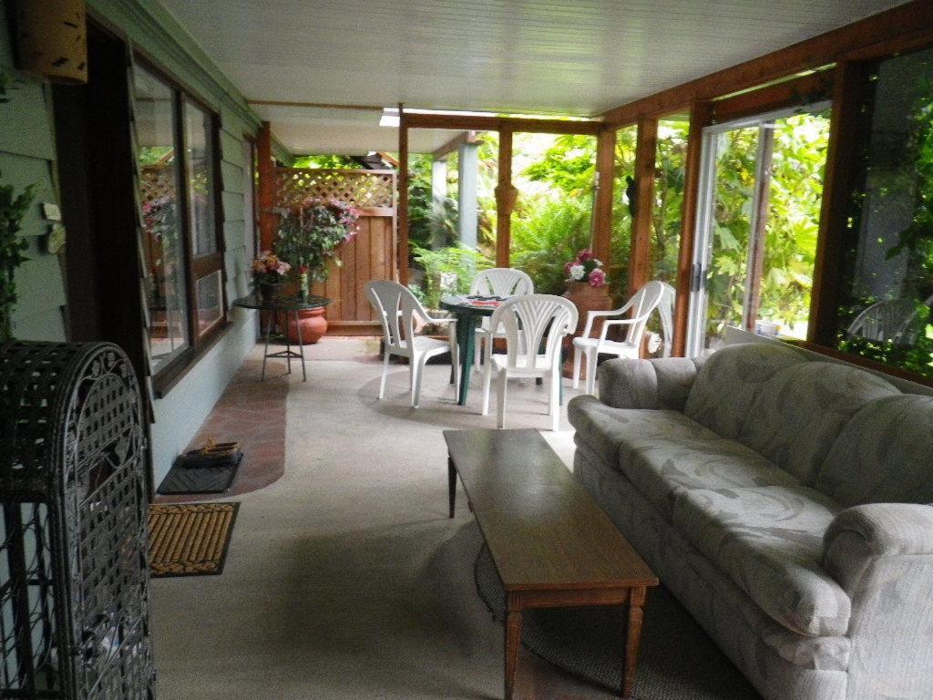 Estates Bed & Breakfast