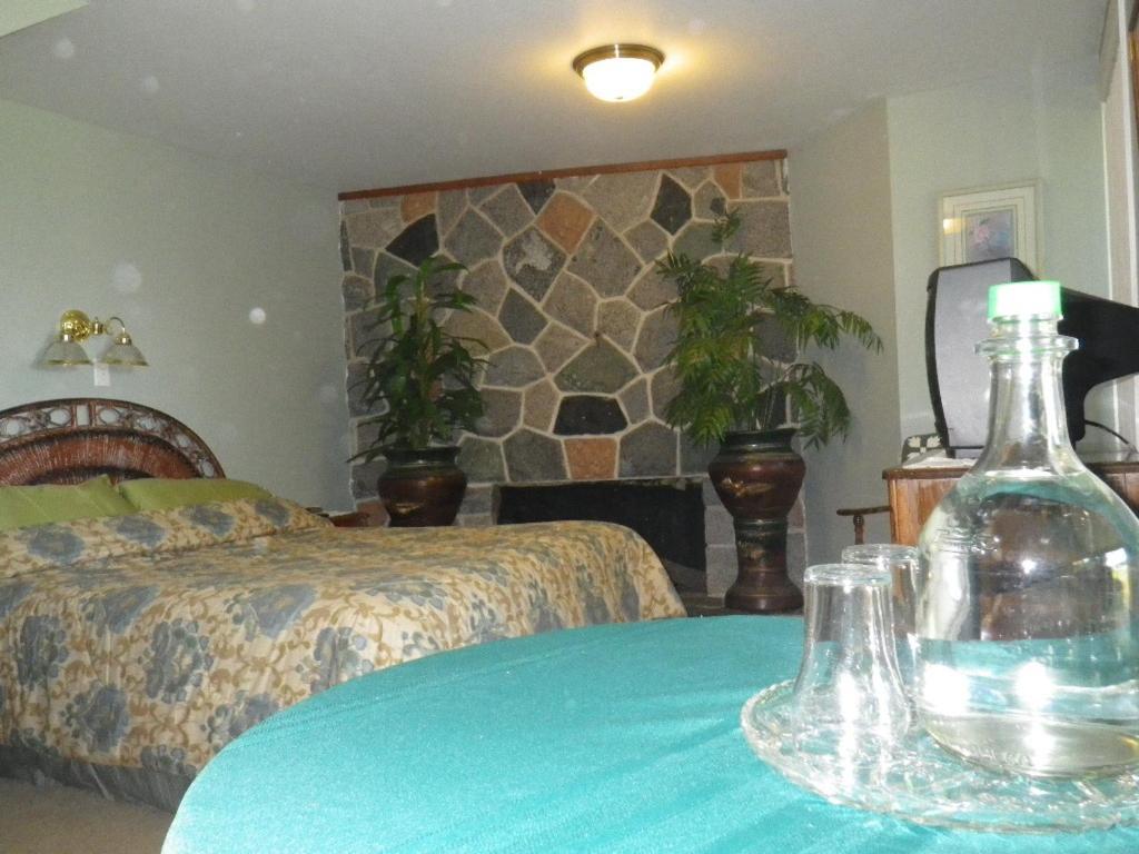 Estates Bed & Breakfast *