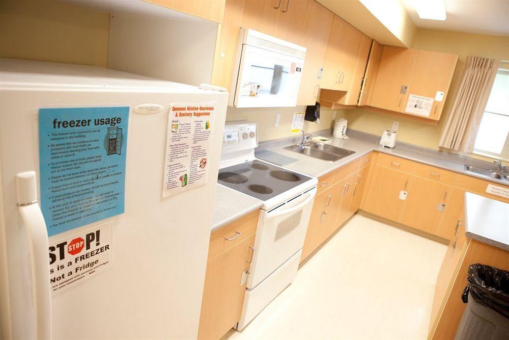 Hostel Vancouver Island Residences