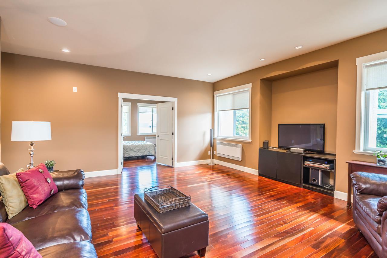 Apartment Luxury Penthouse Downtown Nanaimo