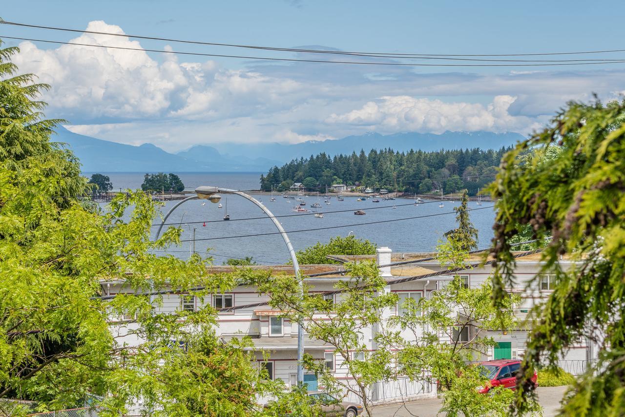 Apartment Luxury Penthouse Downtown Nanaimo