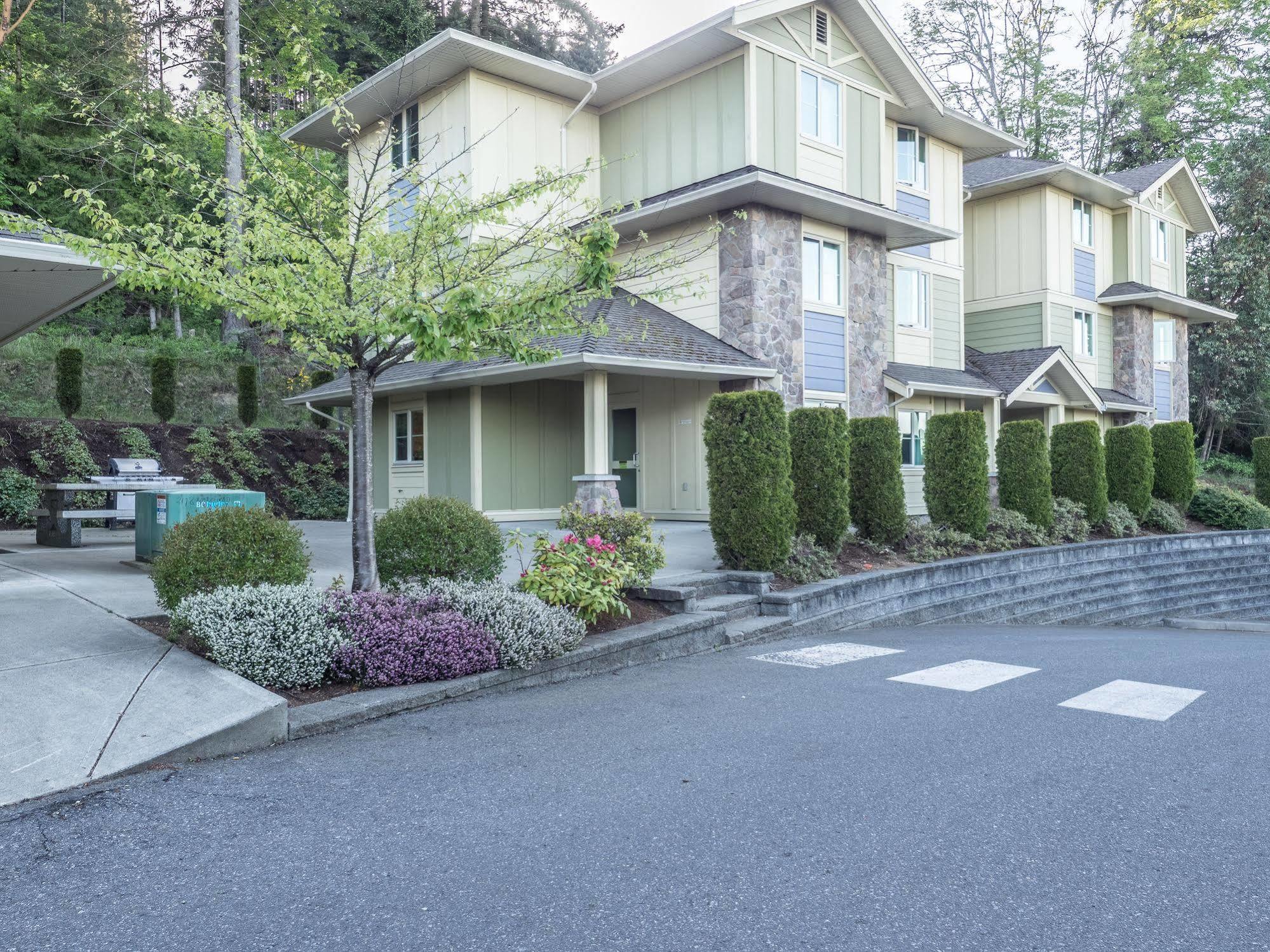 Vancouver Island Residences * Nanaimo