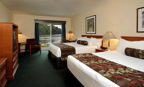 Inn On Long