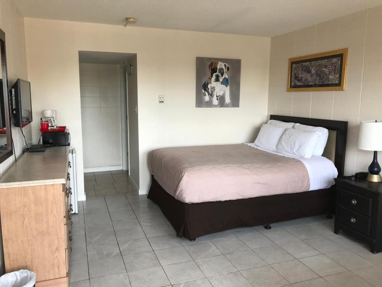 Value Motel *