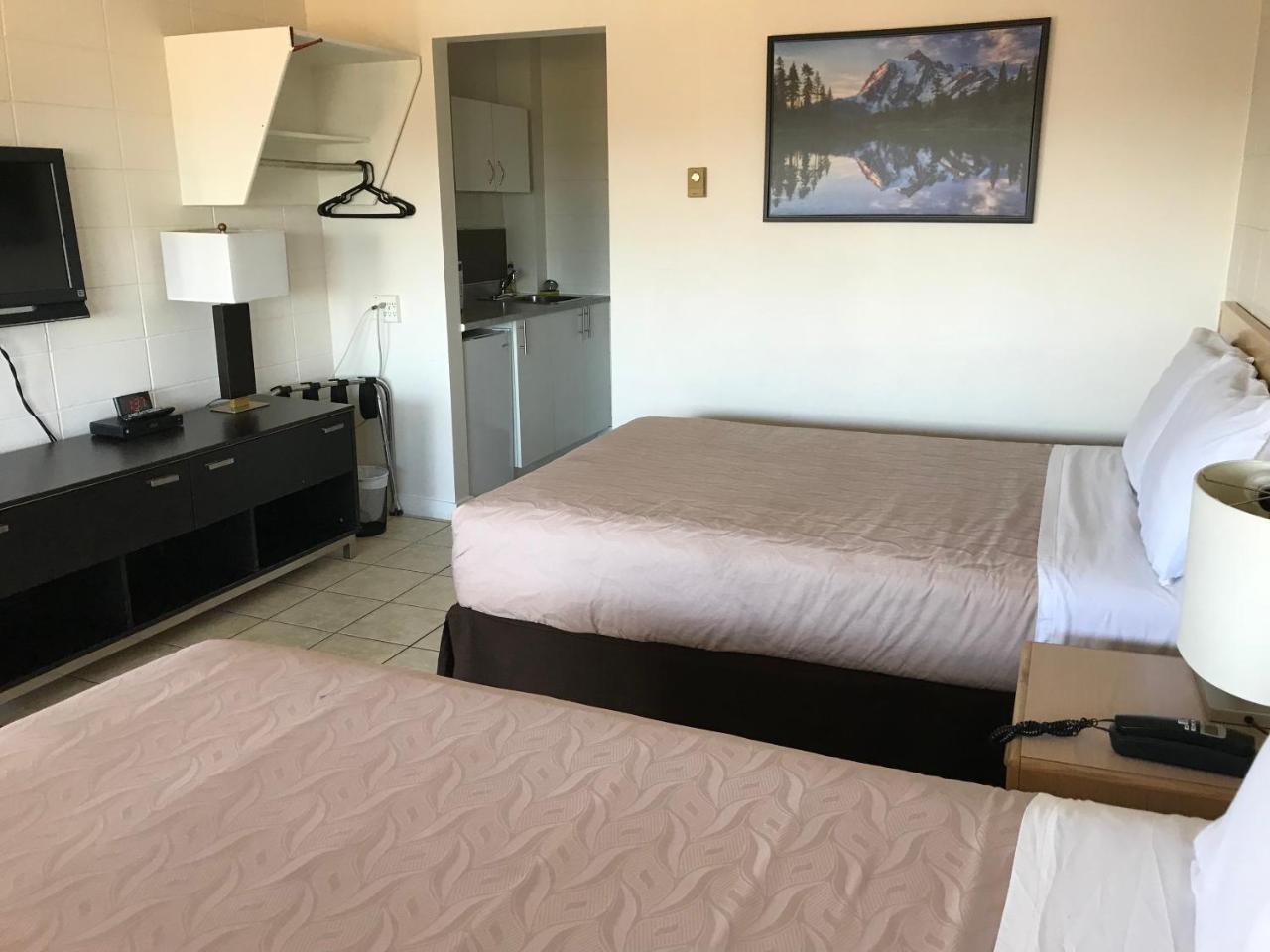 Value Motel *