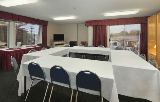 Hotel Travelodge By Wyndham 2*