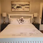 Campbell Cottage B&B