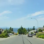 Newly Furnished 4 Bd Home Minutes To The Ocean