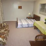 Ping\'S House