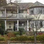 Kennedy House B&B