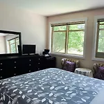 Maple View Bed And Breakfast