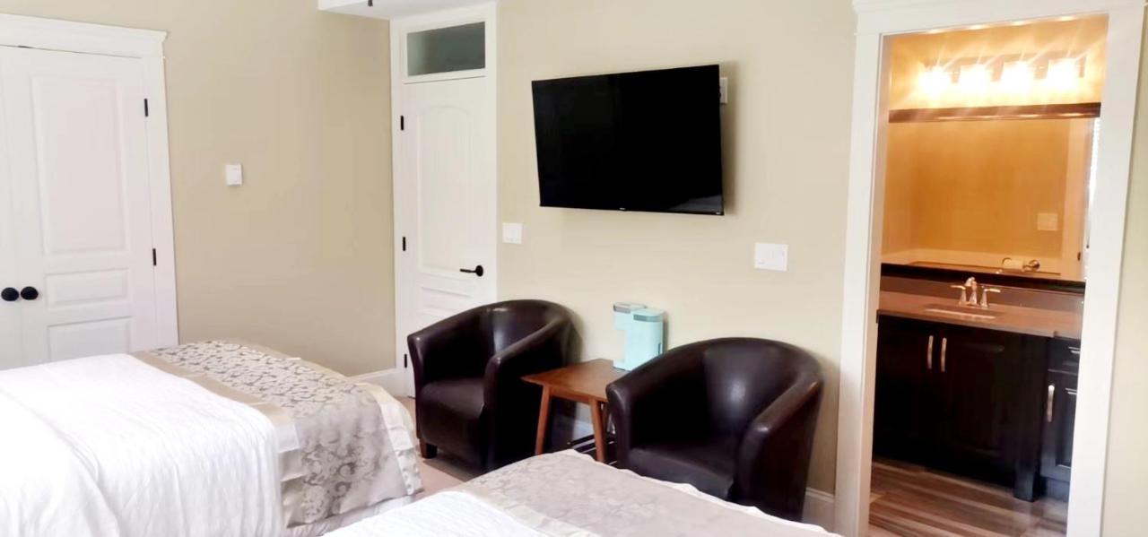 Beautiful Private In Blueback Beachfront *