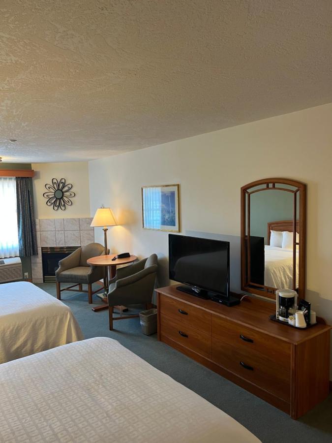 Hotel The Grand 3*