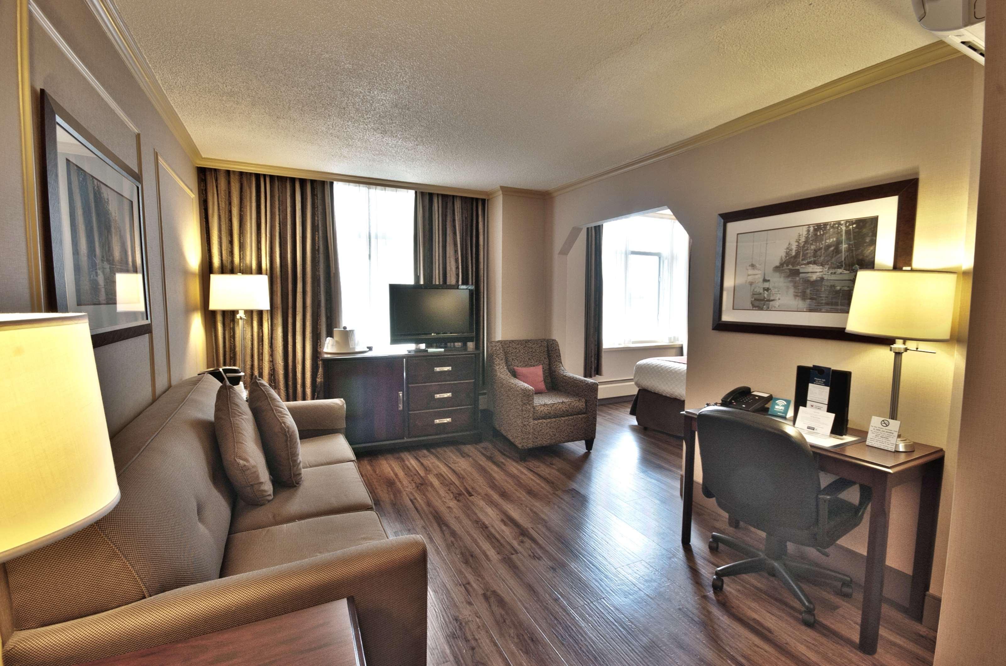 Western Dorchester 3* Nanaimo