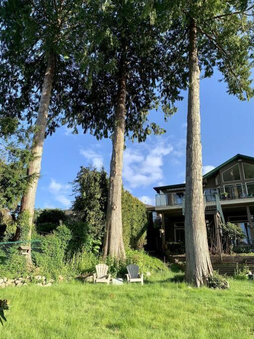 Waterfront Eagle Nest Villa *