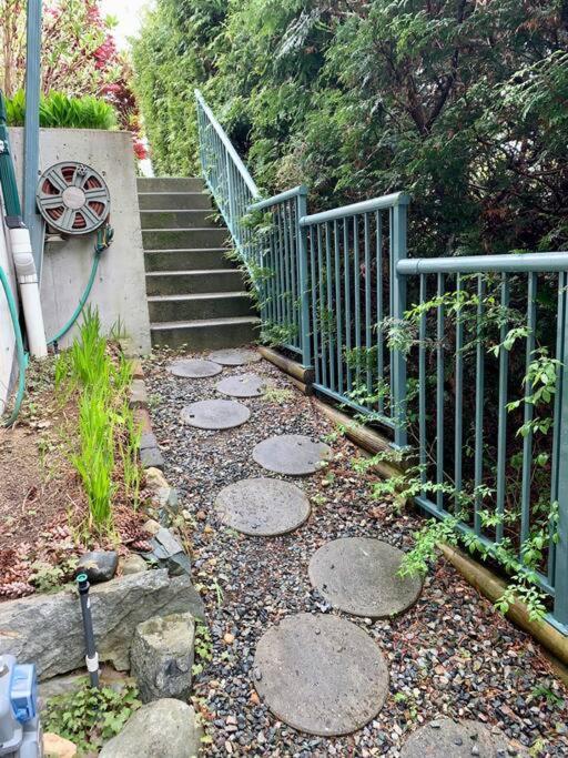 Waterfront Eagle Nest Villa *