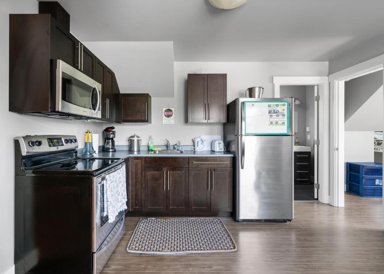 Apartment Separate In Prestigious Linley Valley *