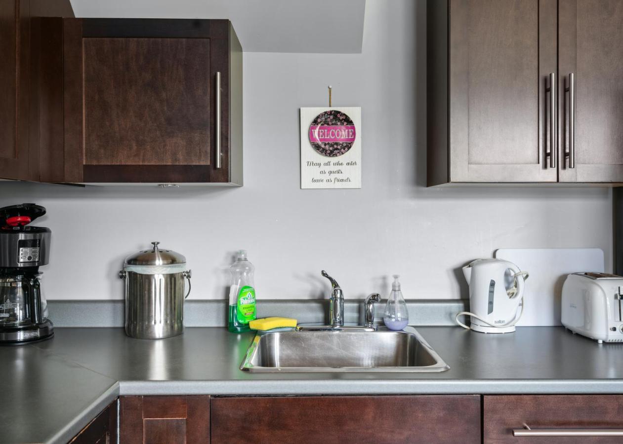 Apartment Separate In Prestigious Linley Valley Nanaimo