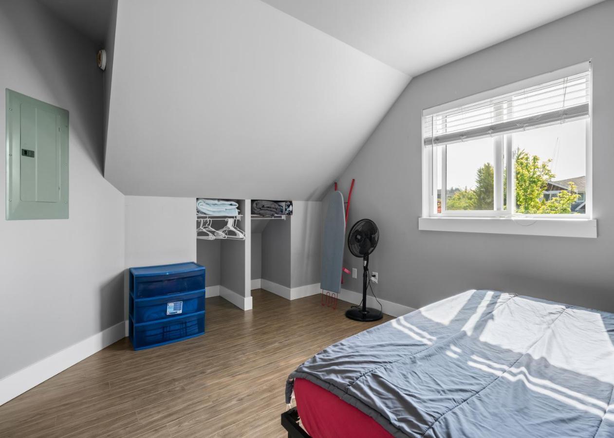 Apartment Separate In Prestigious Linley Valley *