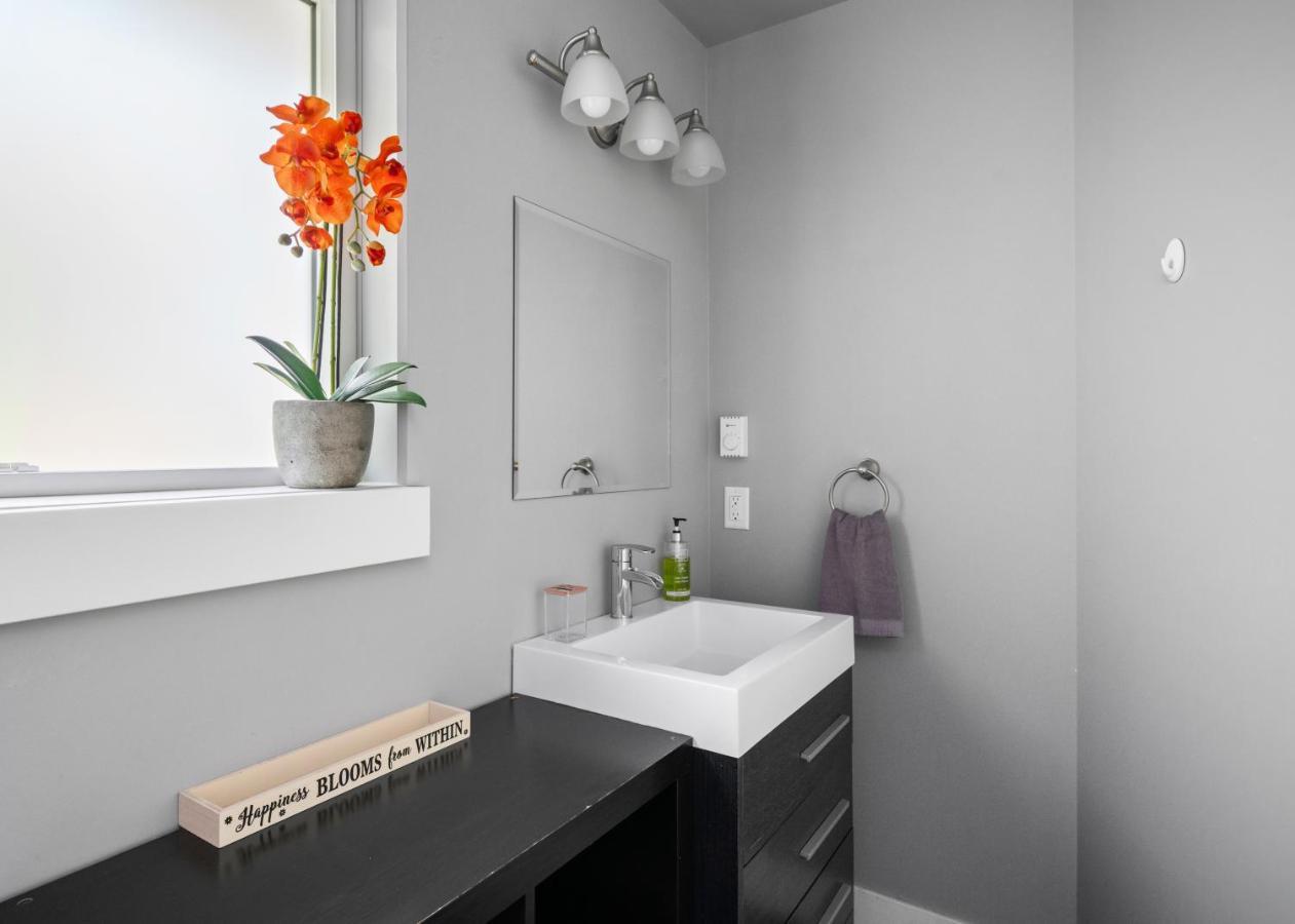 Apartment Separate In Prestigious Linley Valley