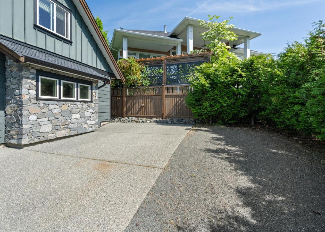 Apartment Separate In Prestigious Linley Valley Nanaimo