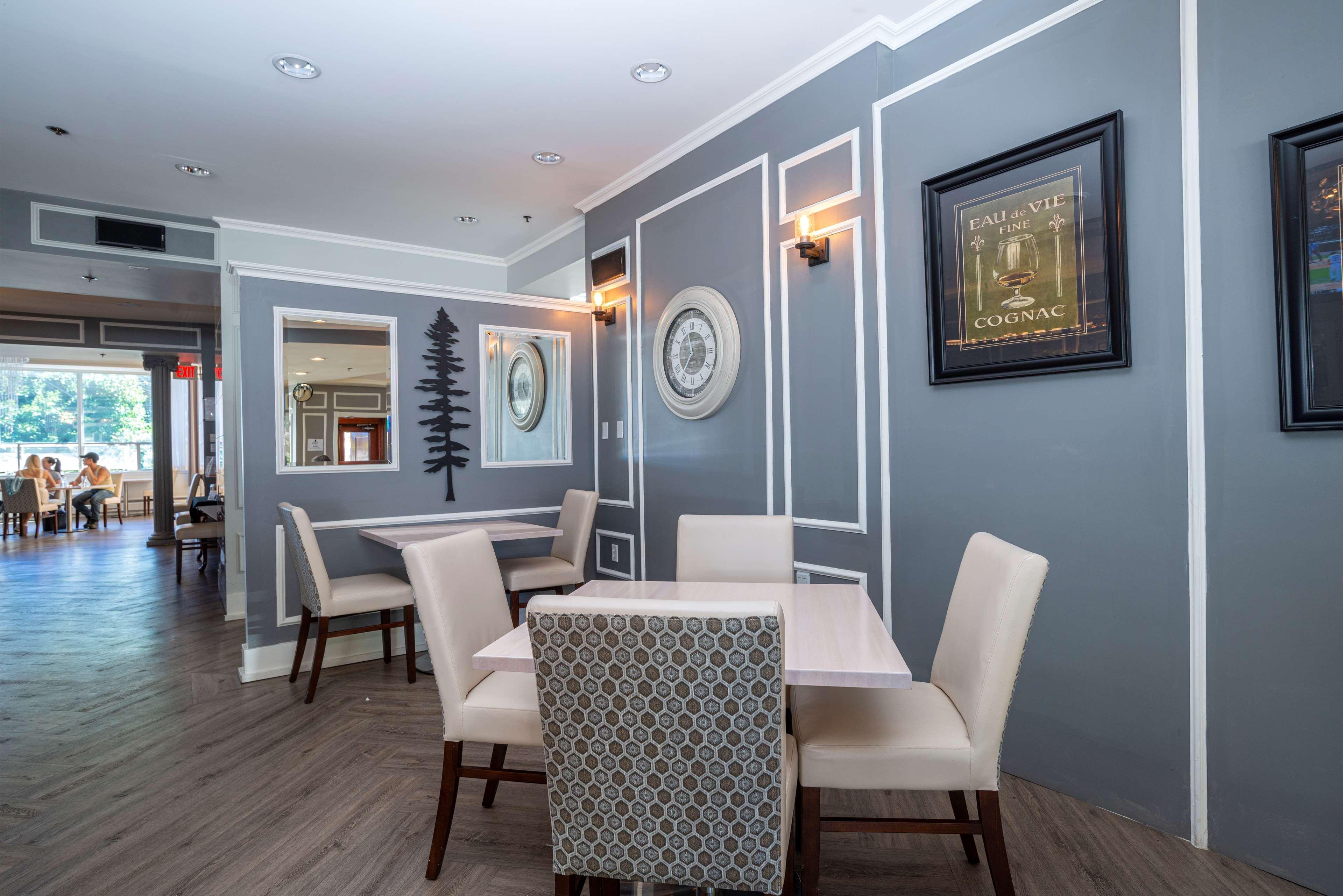 Western Dorchester 3* Nanaimo