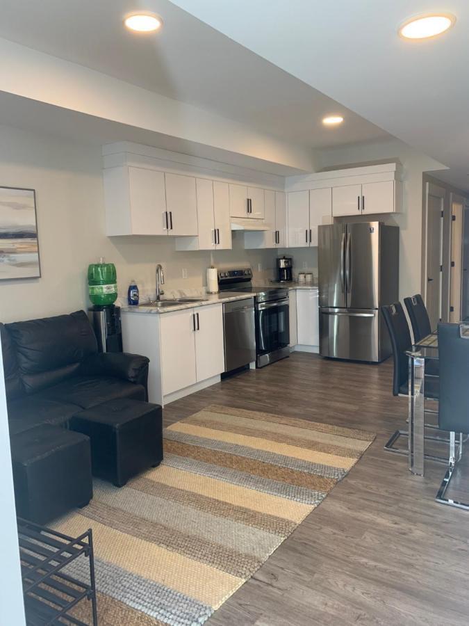 Modern 2br In North * Nanaimo
