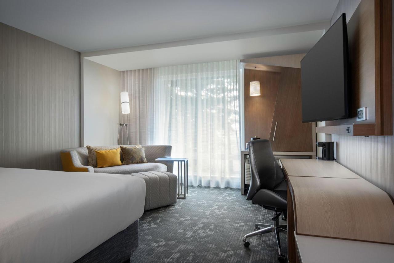 Courtyard By Marriott * Nanaimo