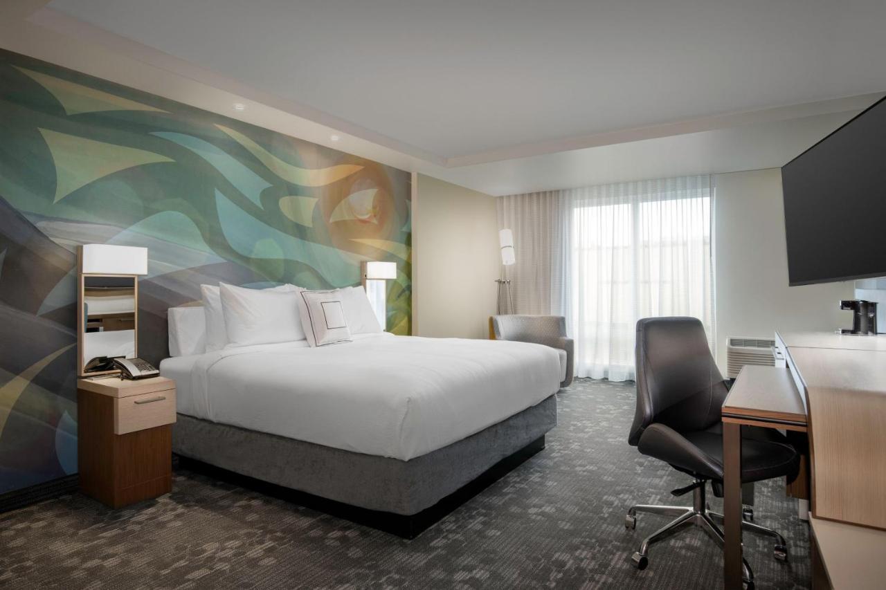 Courtyard By Marriott Hotel Nanaimo